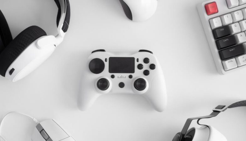 ゲーム機器